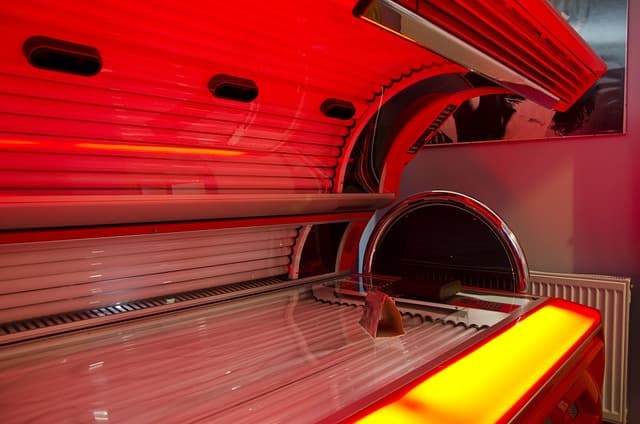 Sugared + Bronzed: Perfection Skin and Tanning at Santa Monica Beauty Salon